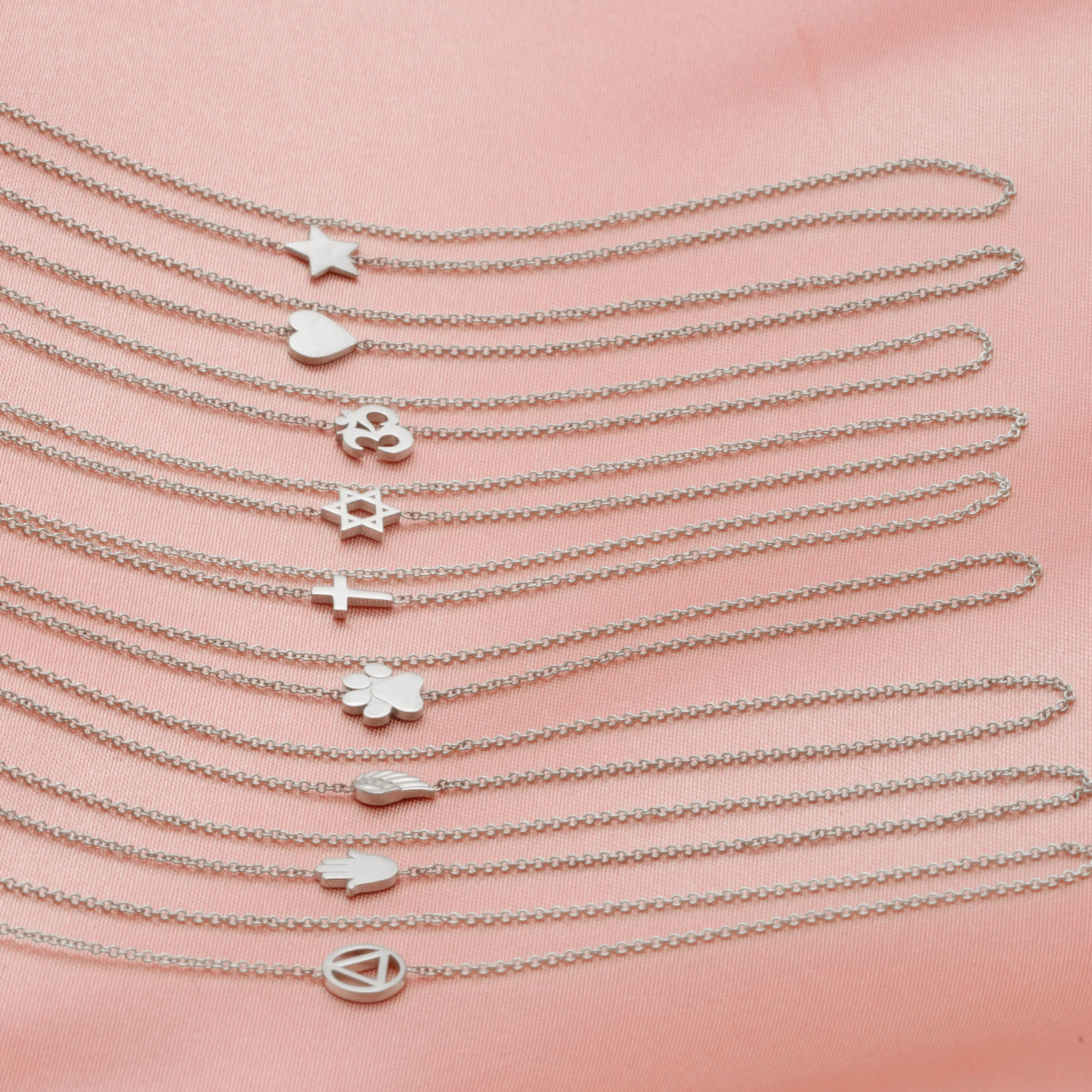 14K GOLD ASYMMETRICAL CHARM NECKLACE - Star of David
