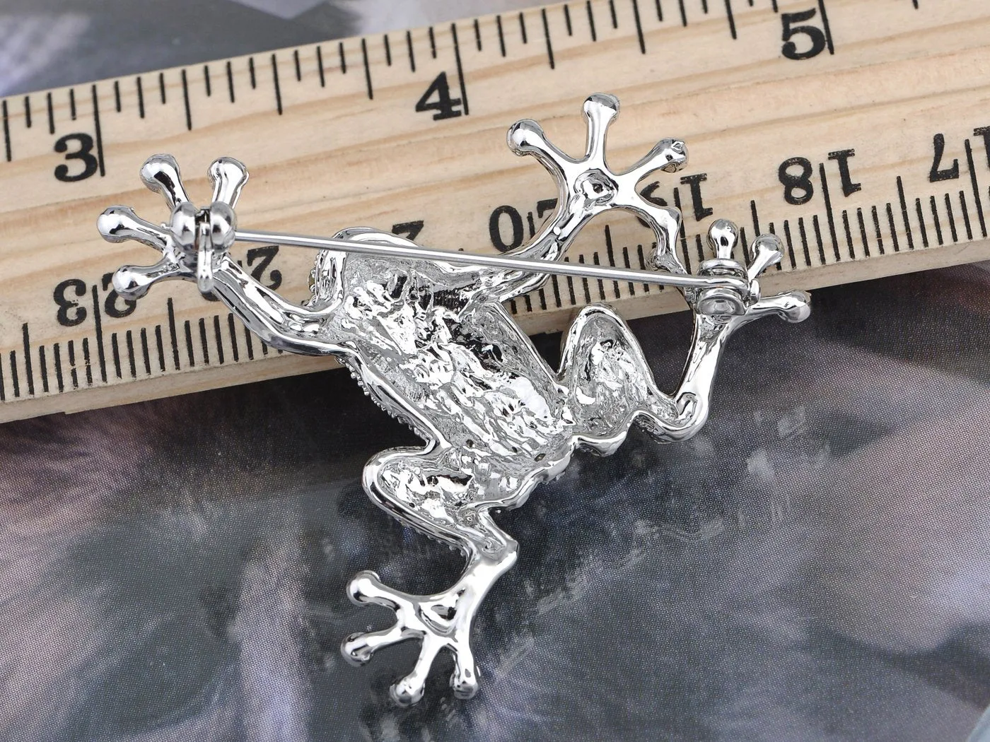 Alilang Silvery Tone Clear Crystal Colored Rhinestones Frog Toad Brooch Pin Silver