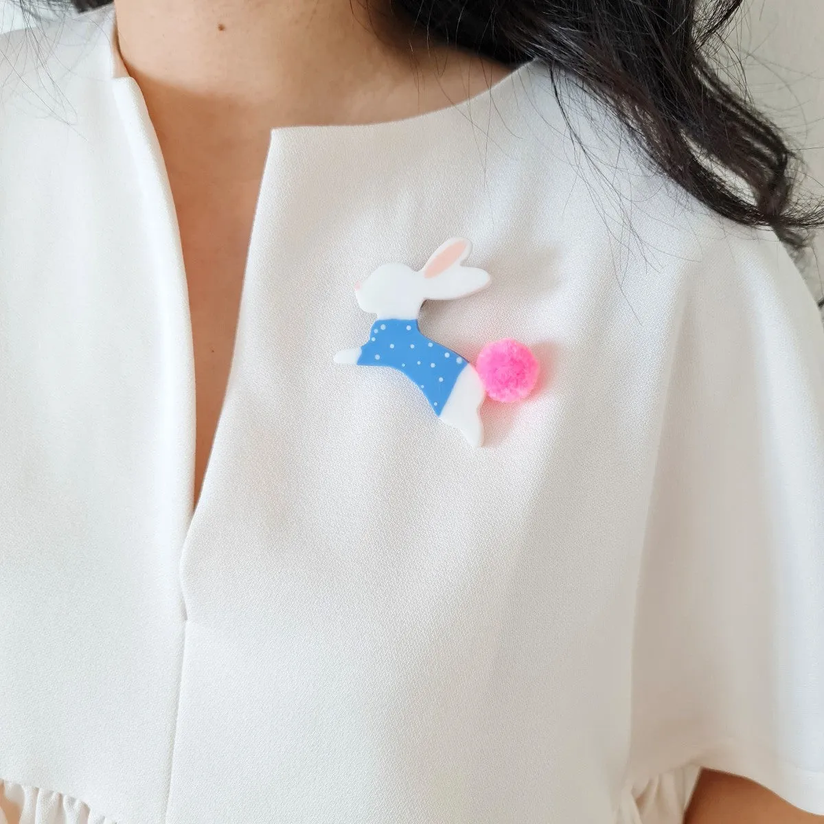 Bunny Hopping Brooch White