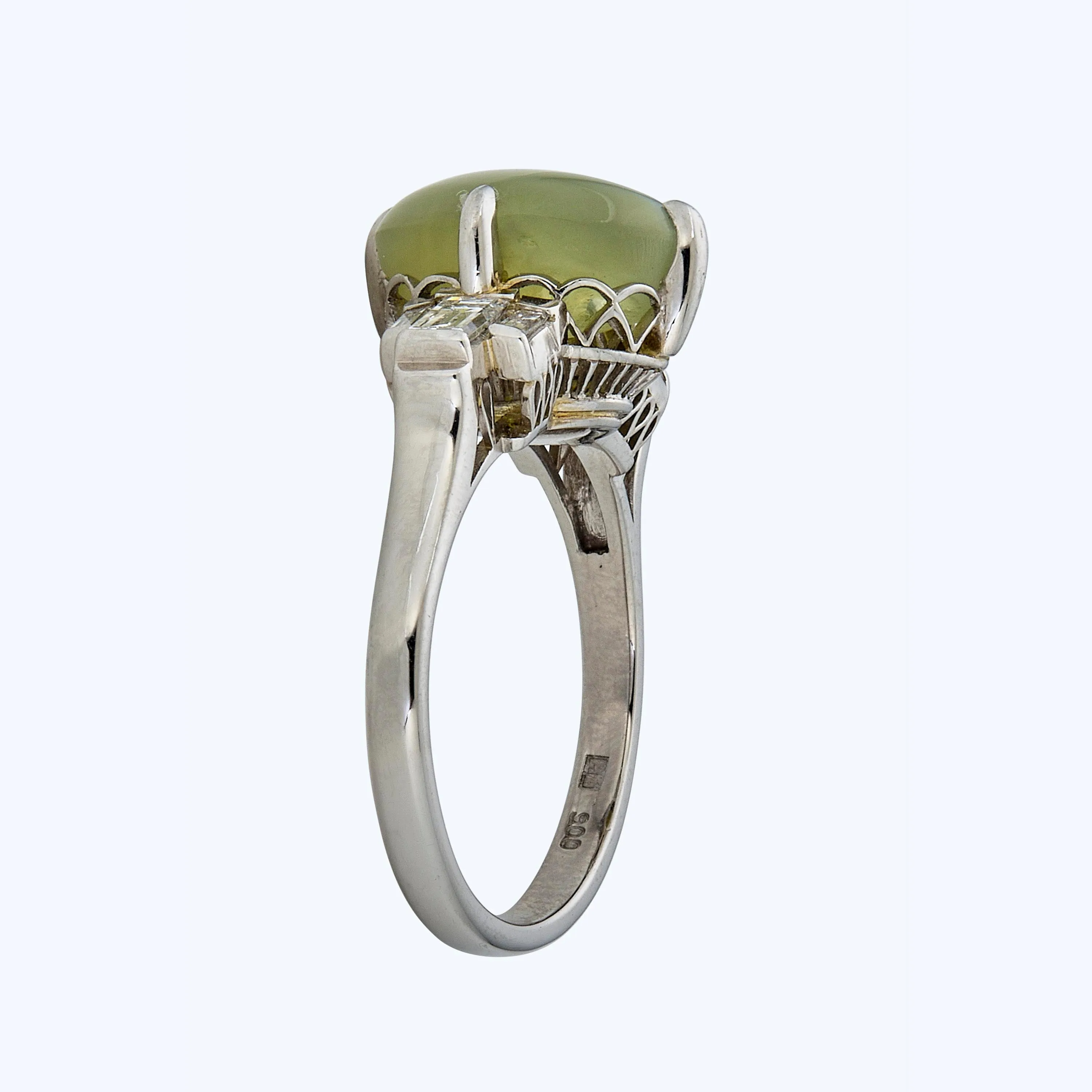 Cat's Eye Chrysoberyl Ring