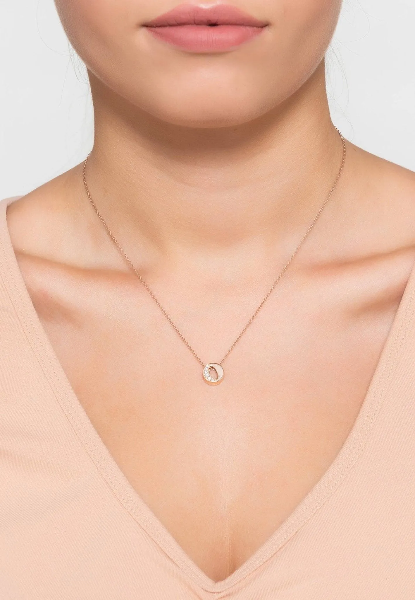 Diamond Initial Letter Pendant Necklace Rose Gold O