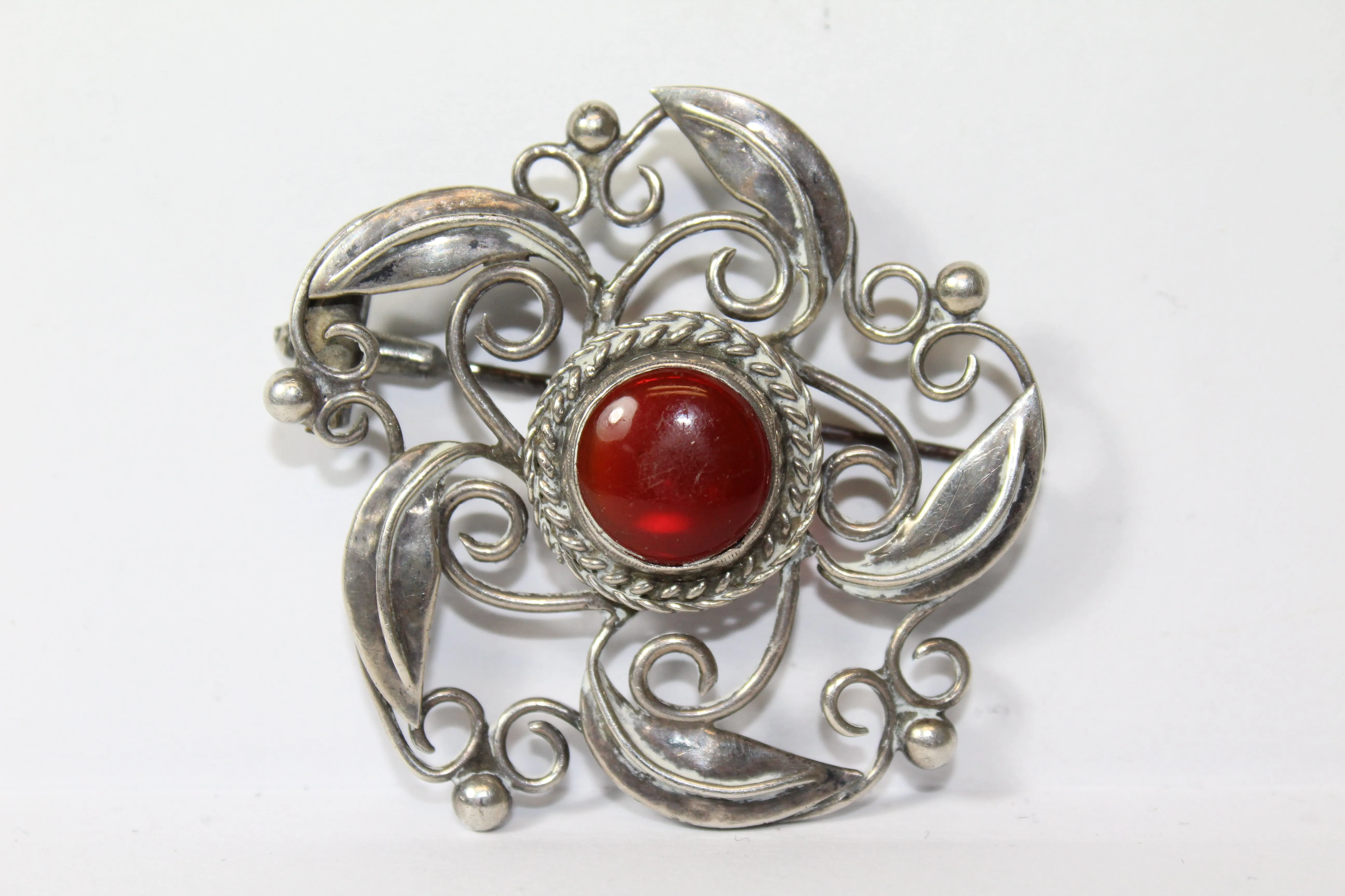 Diverse Vintage Brooches, Various Models, Made in 1960
