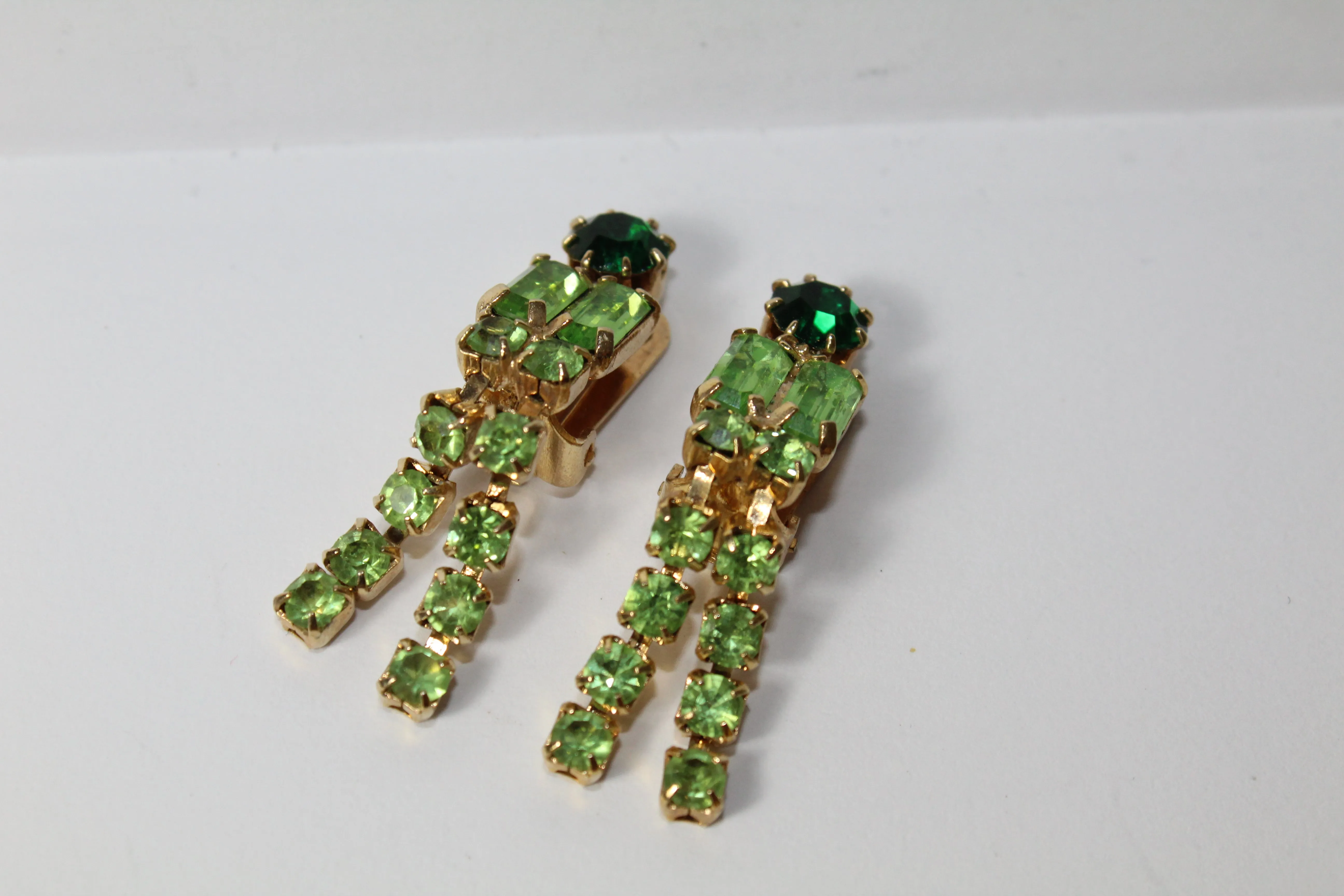 Diverse Vintage Brooches, Various Models, Made in 1960