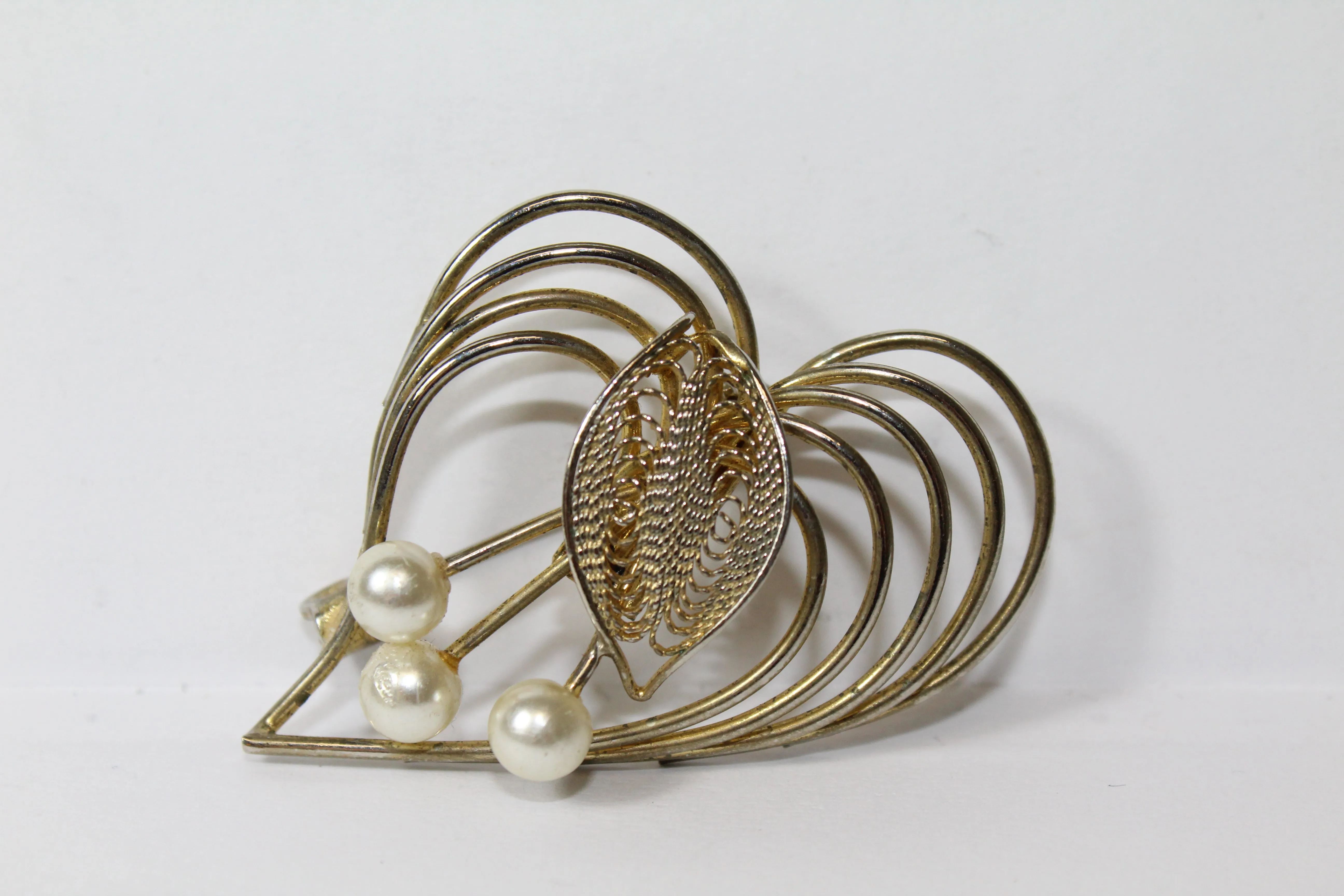 Diverse Vintage Brooches, Various Models, Made in 1960
