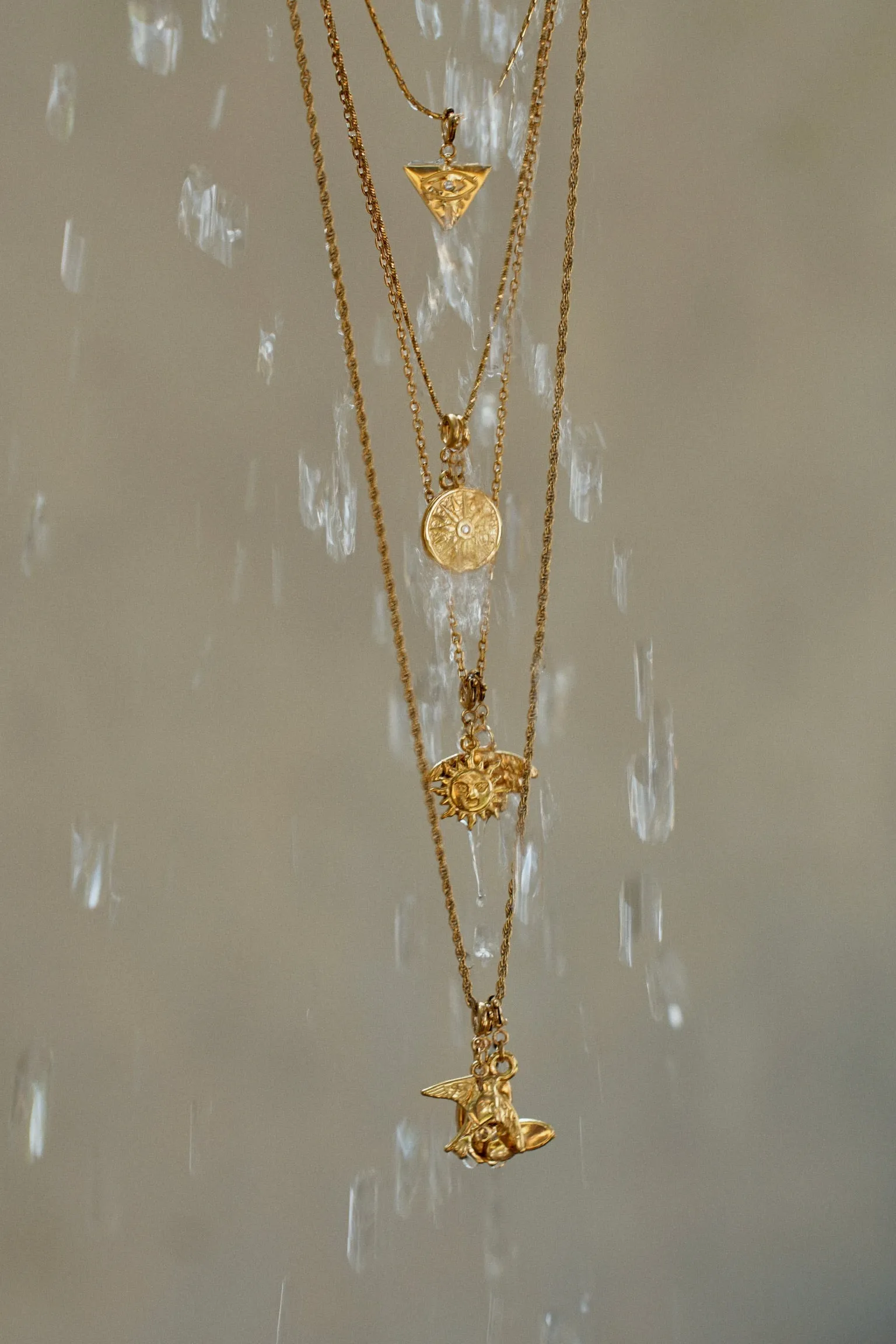 Ellie Vail Piper Round Snake Chain Necklace