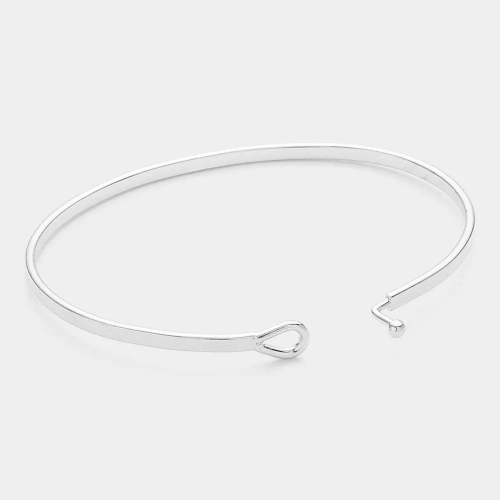iLLASPARKZ "Must Have" thin metal hook bracelet