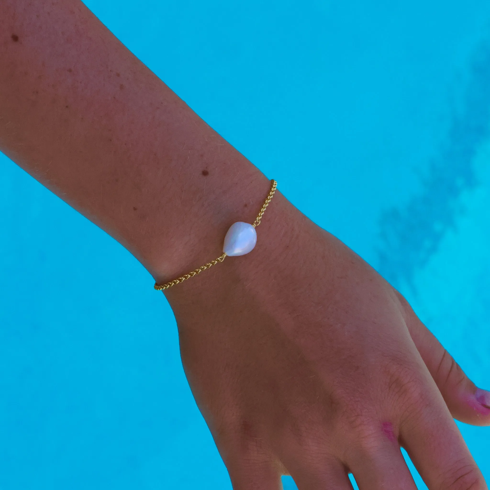 Keshi Pearl Bracelet Gold