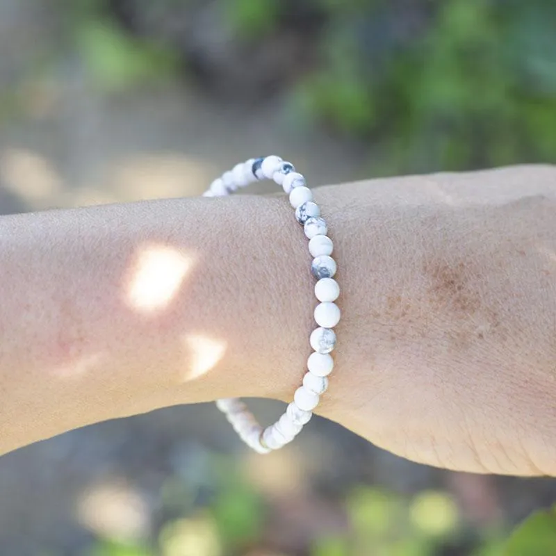 "Calm" Howlite Delicate Bracelet