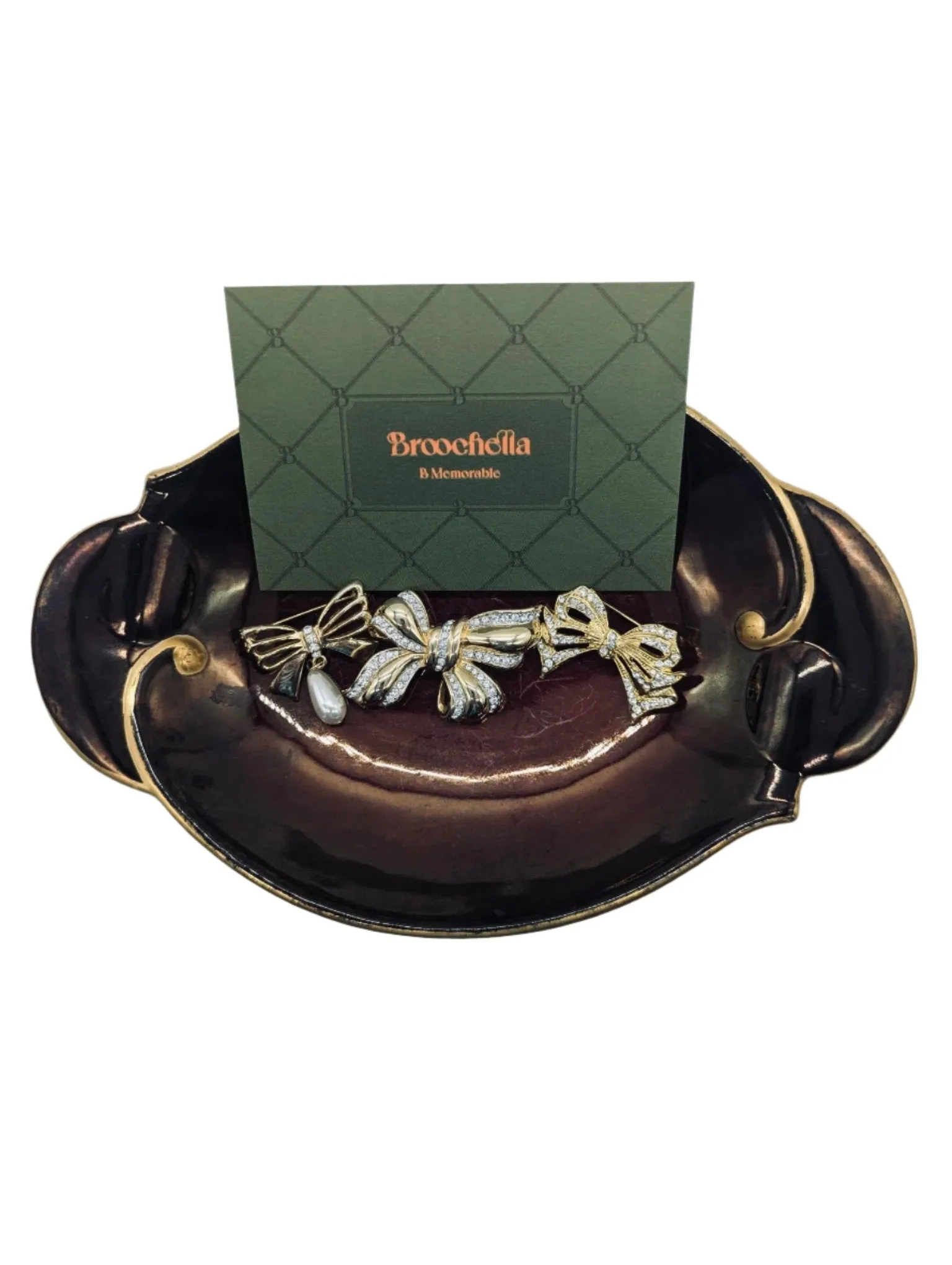 Raphael Trio Brooch Set
