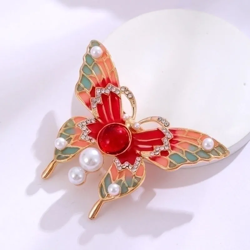 Simple Style Animal Alloy Inlay Rhinestones Women's Brooches
